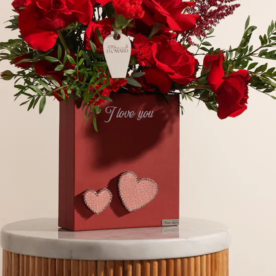 Maisam Qassem I Love You Red Flowers Vase