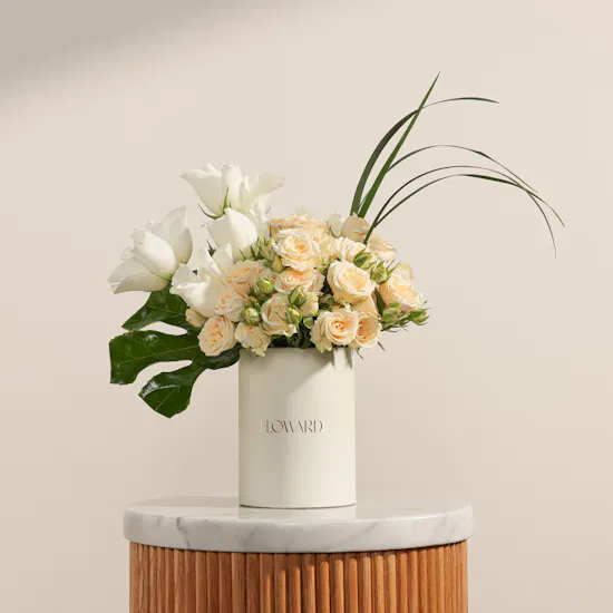 Pearl Glow Flower Box