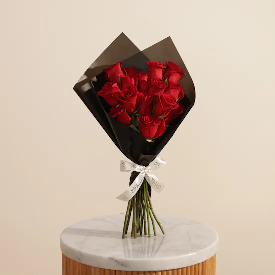 Red Signature Roses Bouquet | 15 Flowers