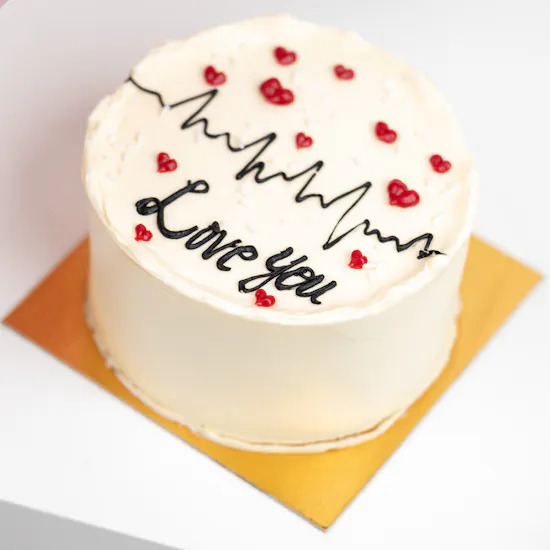Cake Boutique's Love You Mini Cake | Romantic Roses