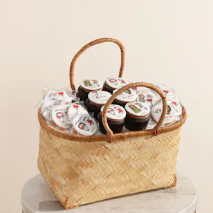 Milli Eid Cupcakes and Cookies Basket Milli Eid Cupcakes and Cookies Basket