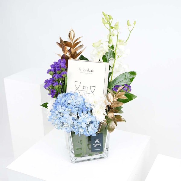 Feionkah Chocolate with Flowers Floward Jeddah