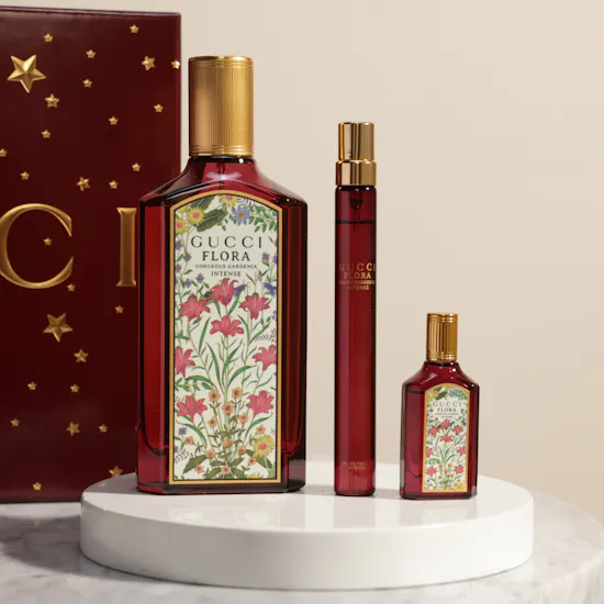 مجموعة عطر فلورا جورجس غاردينيا إنتنس أو دي بارفيوم للنساء من غوتشي