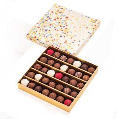 Ramadan Box of  Bateel najma collection - truffles chocolate