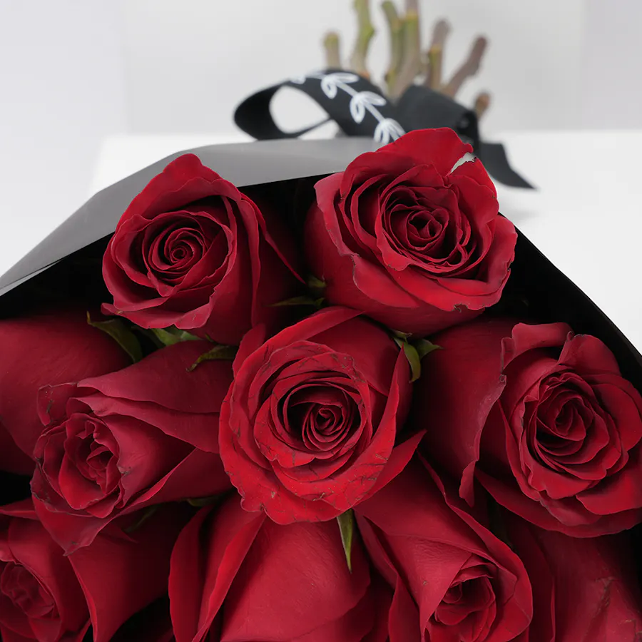 Levo Chocolates | Roses Bouquet  2