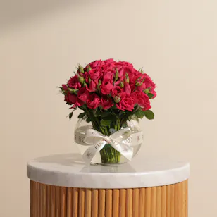 Fuchsia Baby Roses Vase | 18 Flowers 