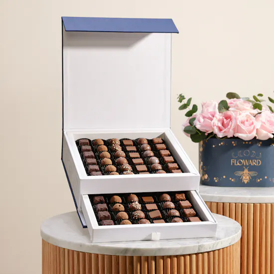 Sweetzerland Prestige Blue Chocolate Box | Smooth Melody Flower Box