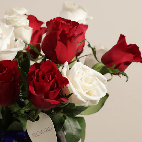 Classic Vibes Rose Vase
