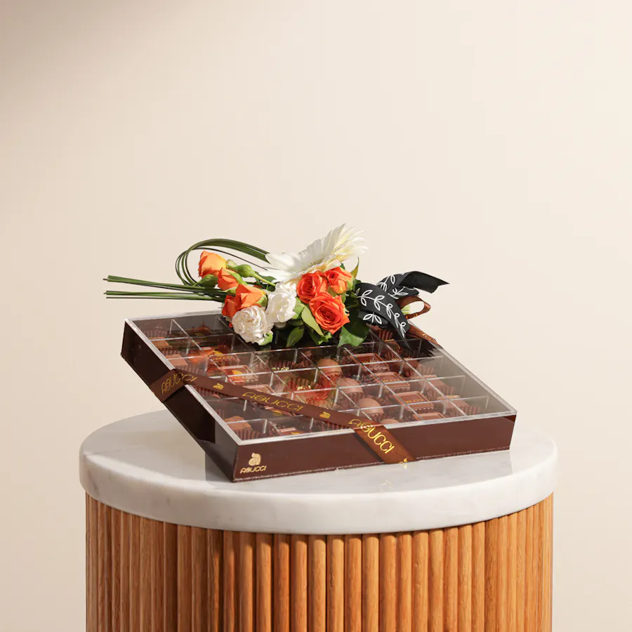 Abucci Chocolate Box | Elegant Flowers 2