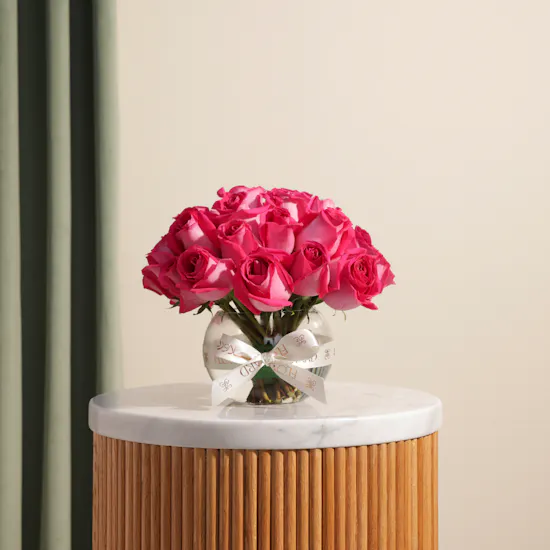 Fuchsia Splendor Vase | 25 Roses