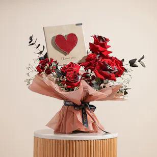 Maisam Qassem True Love Gift | Red Roses Maisam Qassem True Love Gift | Red Roses