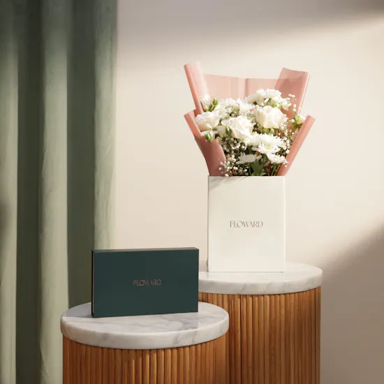 Floward Essence of Joy Small Box | Graceful Blooms Flowers Bouquet
