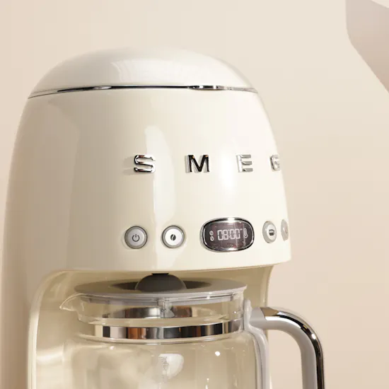 Smeg 50's Style Drip Filter Cream Coffee Machine | Warm Flowers Bouquet