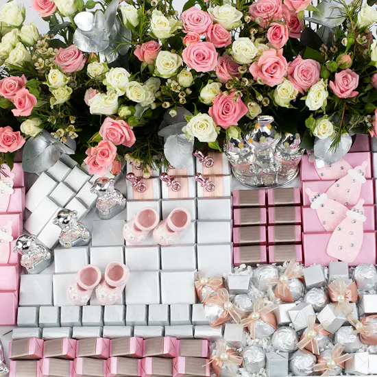 Opera Welcome Baby Girl Chocolates Stand & Flowers