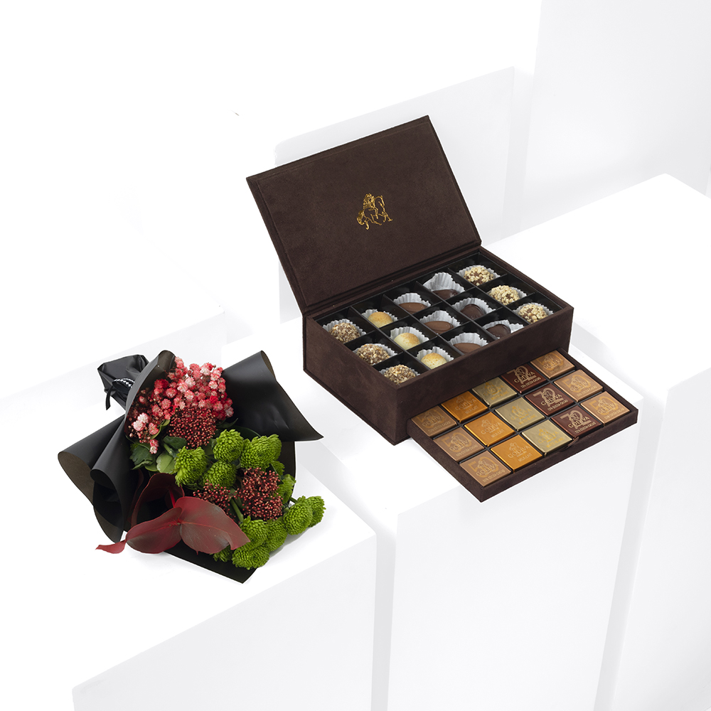 Godiva Small Royal Brown Chocolate Box | Flowers