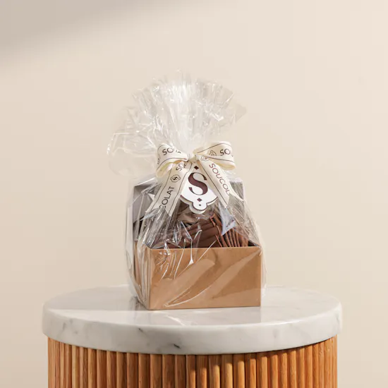 Soucolat Flakes Athel 43% Milk Chocolate Box | 18 Pieces