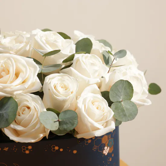 Al Malaky Royal Eid Honey and Dates Leather Box | Bloom Roses