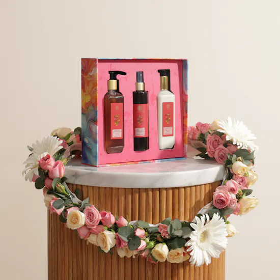 Forest Essentials Iced Pomegranate & Lemon Set | Bright Flowers