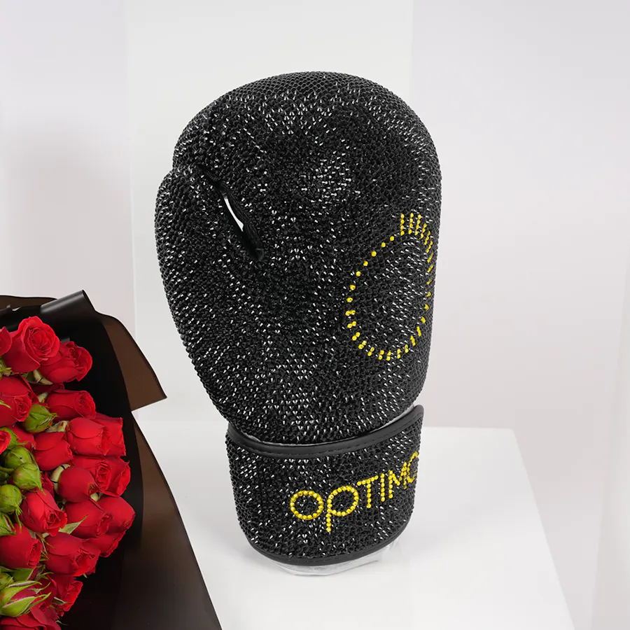 Optimo Gym Decorative Strass Glove | Red Baby Roses 3