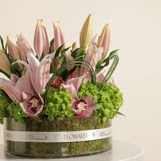 Festive Fragrance Flowers Vase