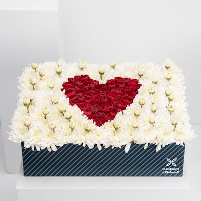 Red Heart & White Chrysanths