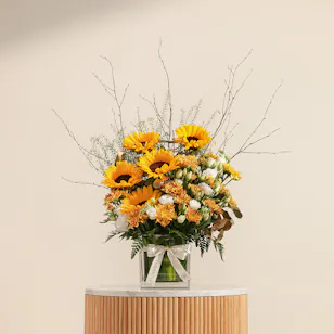 Unique Sunny Flowers Vase