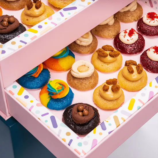 Sugargram VIP Mix Cupcakes Box | 50 Pieces