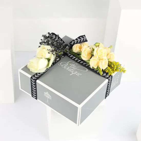 Cake Boutique Lotus Cheesecake | Roses