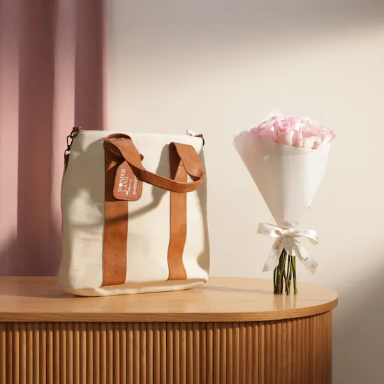 Suavinex Wonderland Maternity Bag | Beautiful Flower Bouquet