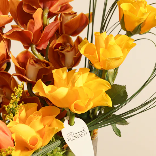 Artfeena Salwa Palace Gold Plated Flowers Vase