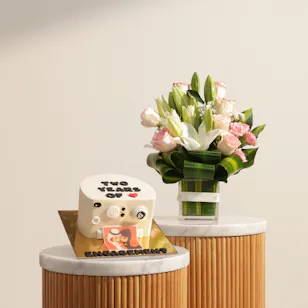 Floward Personalized Photo White Camera Cake | Garden Glow Flowers Vase
