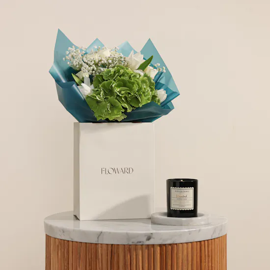 Atelier Rebul Istanbul Candle | Dreamy Flower Bouquet