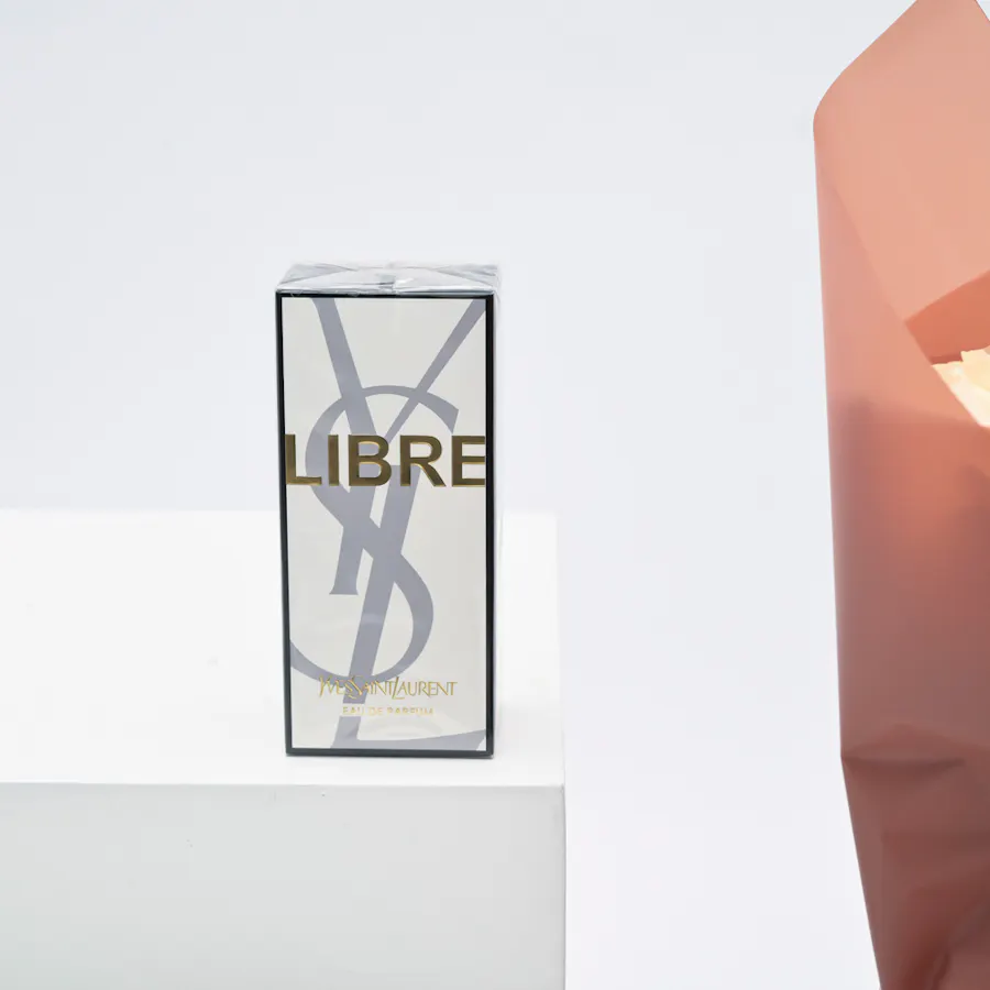 YSL Perfume  | White Roses 3