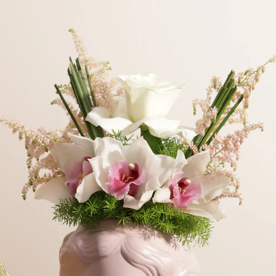 Sweet Atelier Big Graduation Cake | Flowers Vase 4