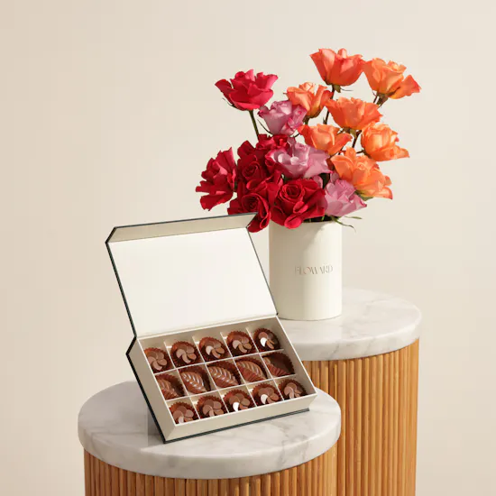 Floward Small Chocolate Box | Garden of Wonders Flowers