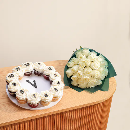 Floward New Year Cupcakes | Enchanting Flower Bouquet