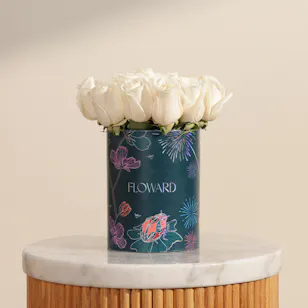 White Wishes Rose Box | 15 Flowers