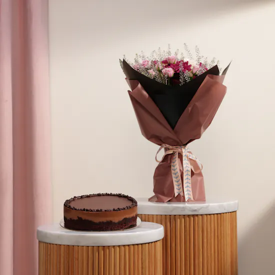 Floward Chocolate Mousse Cake | Elegant Bouquet