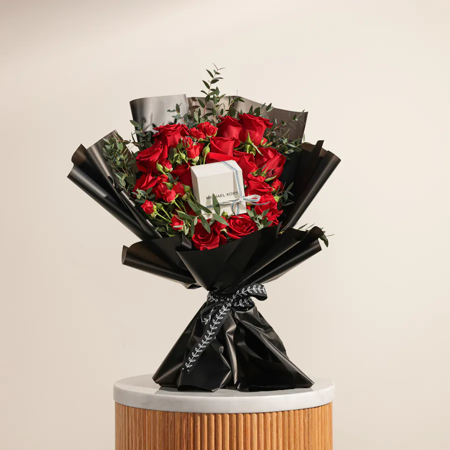 Michael Kors Women's Black Leather Watch | Red Roses Bouquet 1