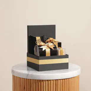 Le Chocolatier Dubai Ramadan Chocolate and Sweets Medium Hamper Le Chocolatier Dubai Ramadan Chocolate and Sweets Medium Hamper