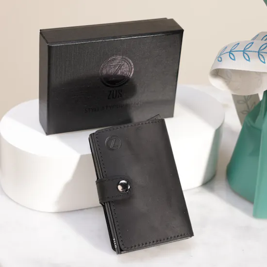 ZUS Black Genuine Leather Wallet | Flowers