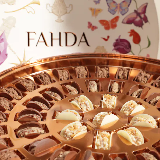Fahda Chocolate Taco Big Box | Timeless Flower Bouquet