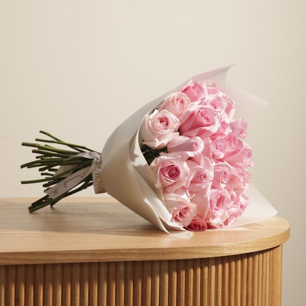 Pink Roses Bouquet | 35 Flowers