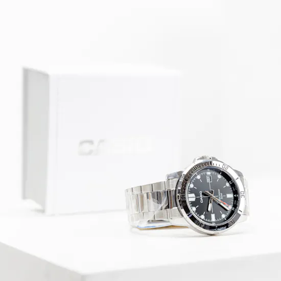 Casio Men's Stainless Steel Watch | Red Rose