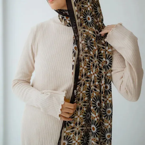 Jude Ramallah Scarf | White Roses