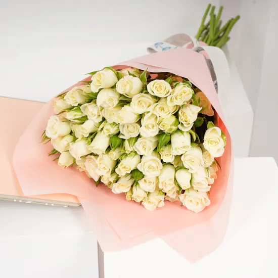 Floward Caramel Chocolate Box | Baby Roses Bouquet