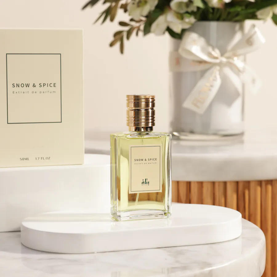 Batlah Snow & Spice Unisex Extrait De Parfum | Majesty Flower  3