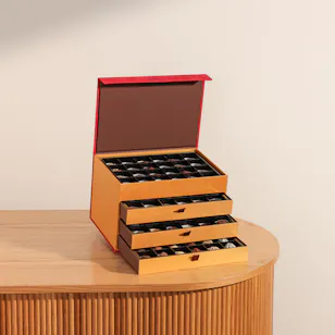 Godiva Velvet Layers Chocolate Box