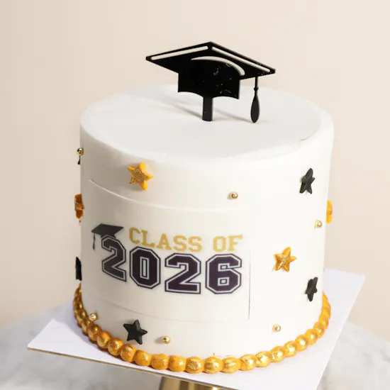 كيك الأحتفال بالتخرج 2026 من فلاورد