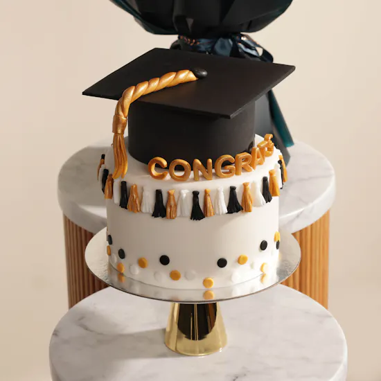 Golden Graduation Cake | Rose Bouquet
